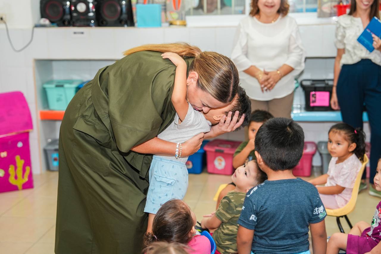 Cuidamos y trabajamos para que todas las y los niños de Mérida vivan en espacios seguros: Cecilia Patrón.