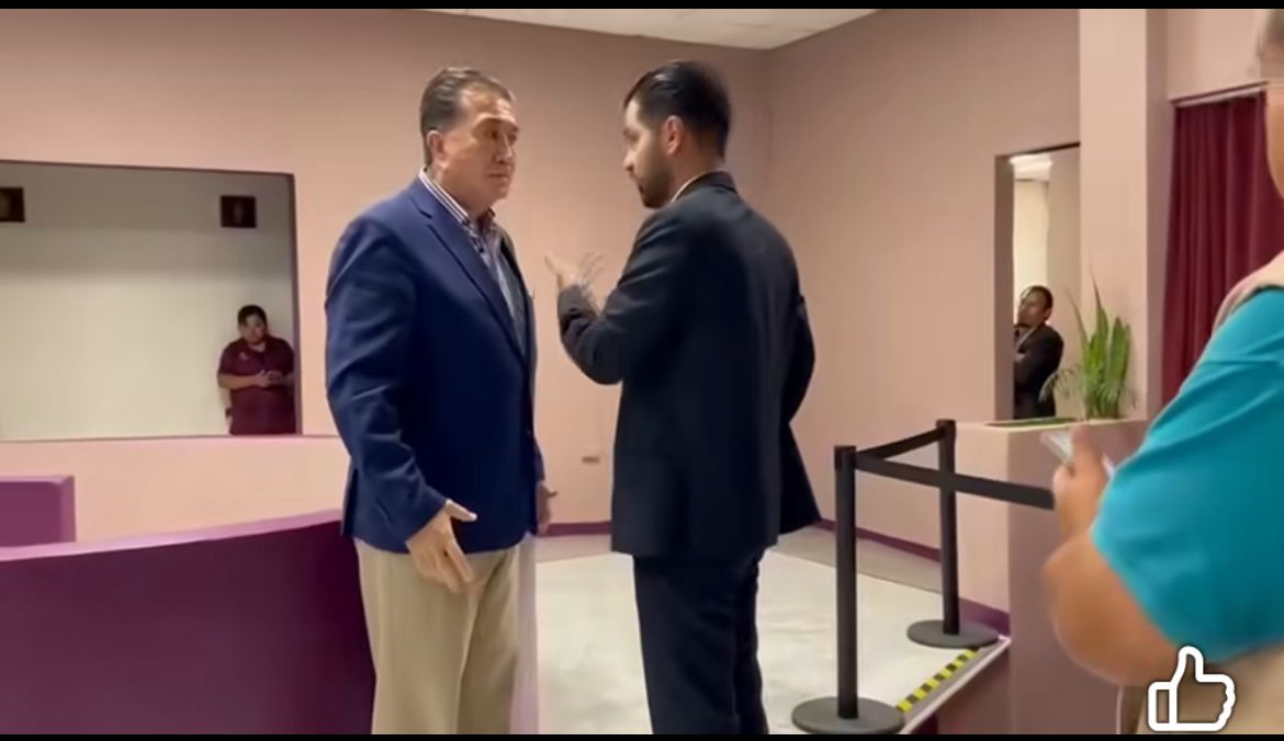 Héctor Yunes provoca altercado y amenazas contra Miguel Santiago Reyes y asesor en el Congreso de Veracruz
