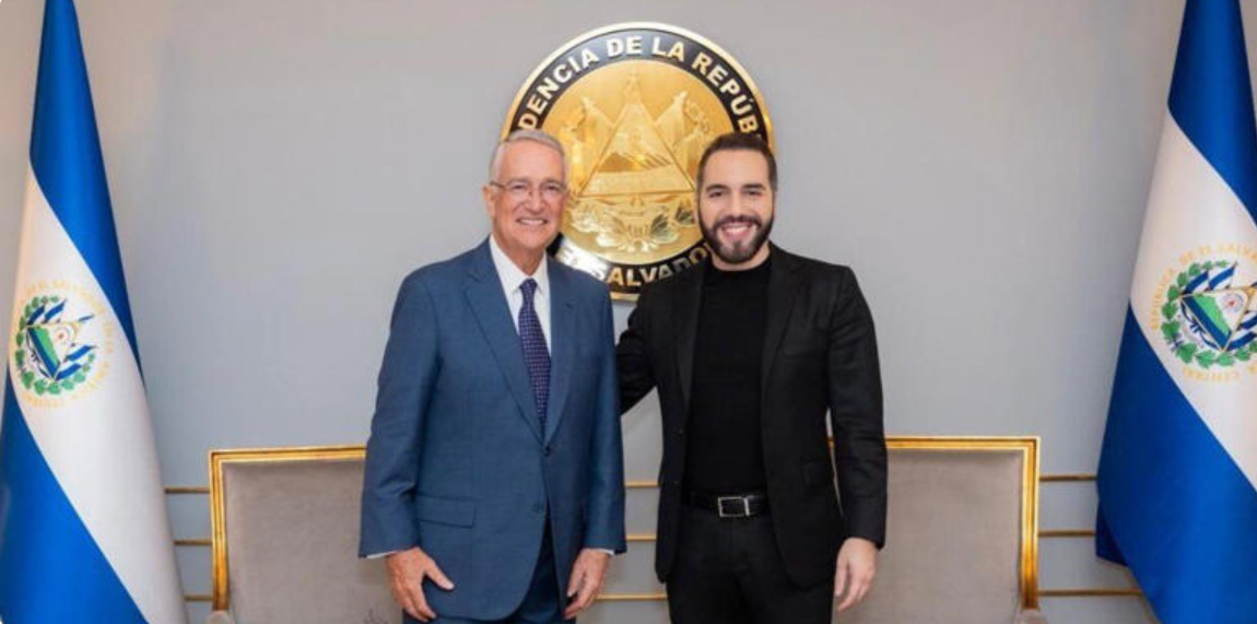 Ricardo Salinas se reunió con el presidente de El Salvador, Nayib Bukele