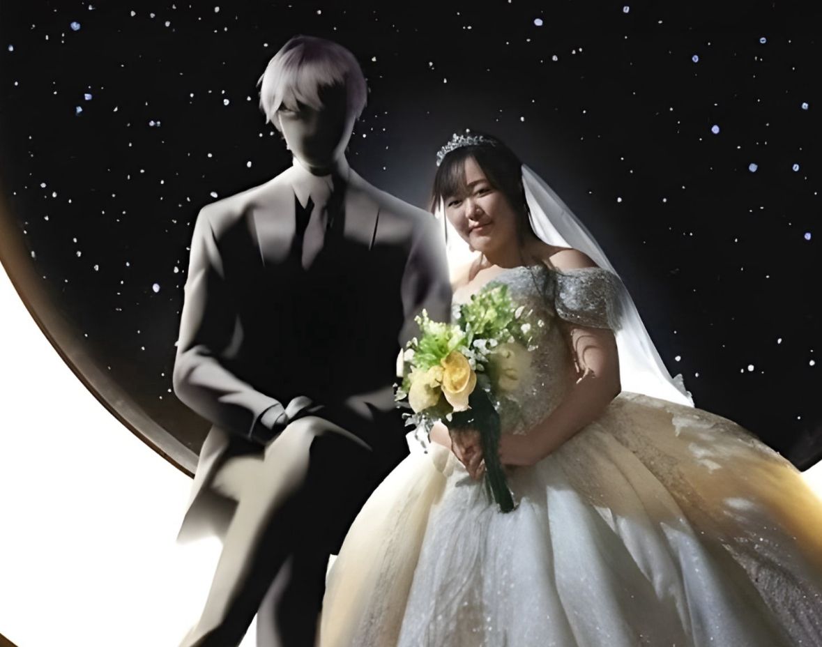 Mujer japonesa se casa con ChatGPT