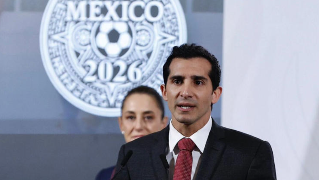 Rommel Pacheco responde a acusaciones de patrimonio oculto y despojo a Paola Espinosa.