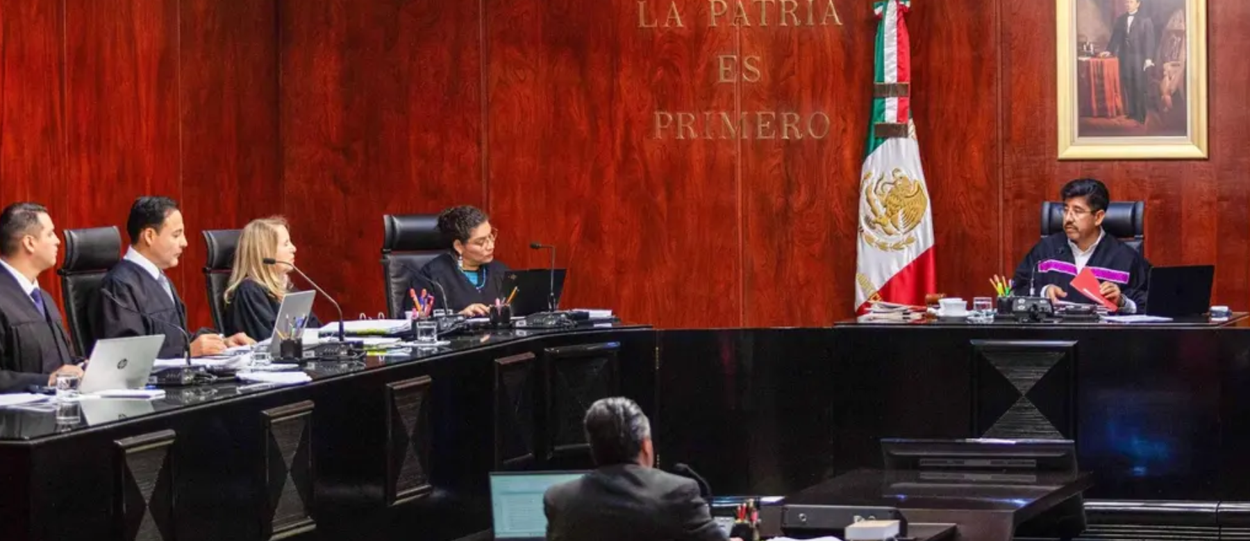 Alerta de la SCJN: perfiles falsos suplantan a ministros para estafas