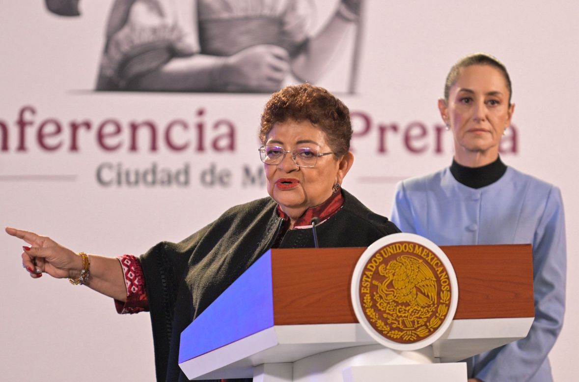 Ernestina Godoy toma las riendas de la FGR