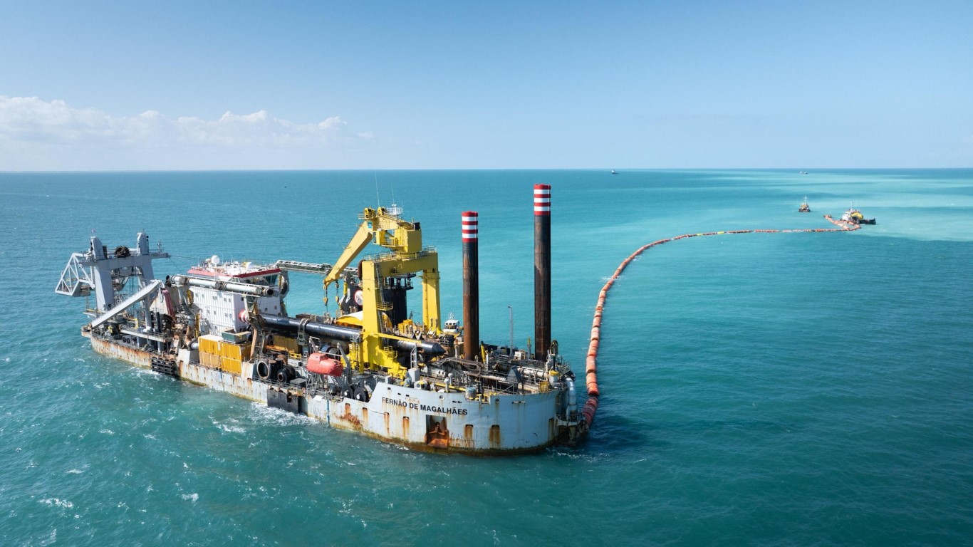 Yucatán transforma su economía: avances en Puerto de Altura, Tren Maya y polos industriales