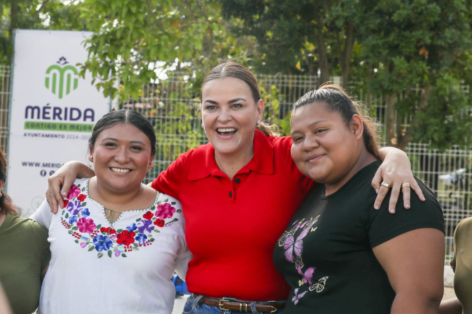 Cecilia Patrón lleva el presupuesto a cada hogar meridano: «Es un compromiso permanente»