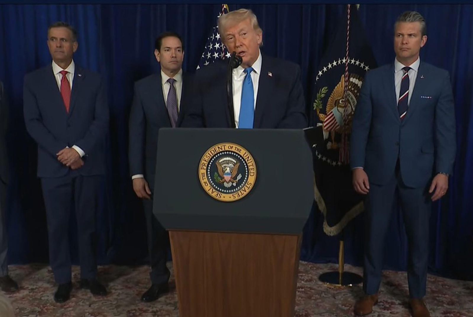 Trump se «hará cargo» del petróleo de Venezuela