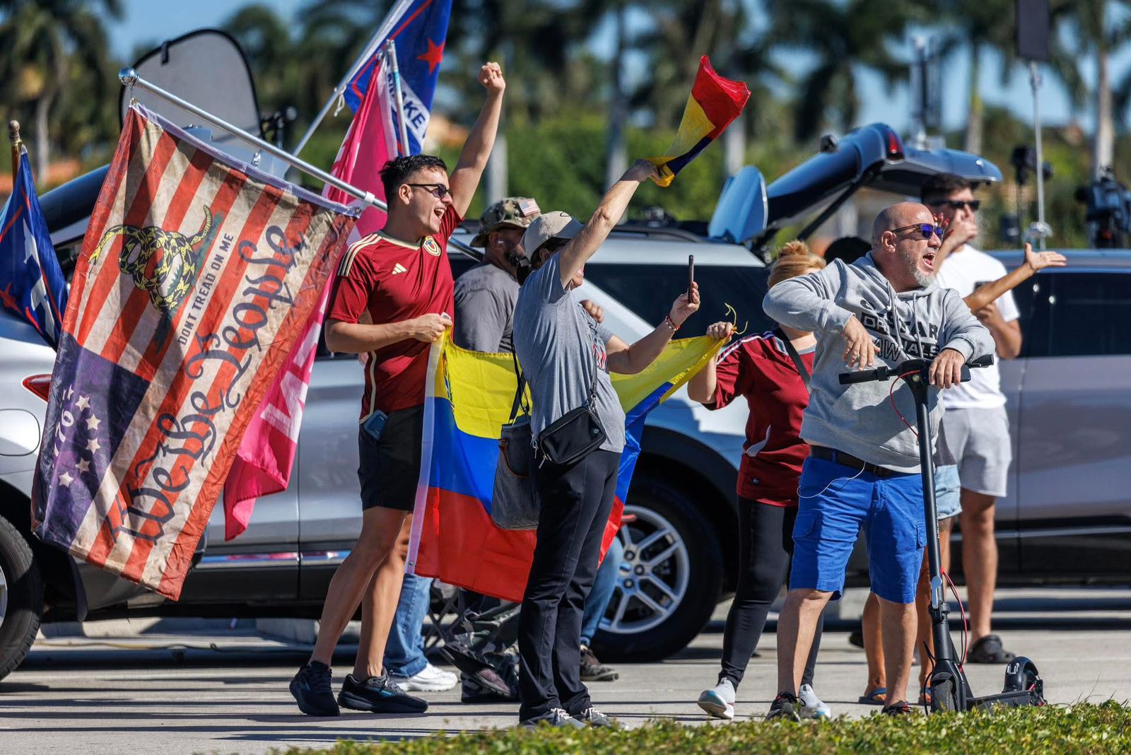 Venezolanos celebraron masivamente en las calles la captura de Nicolás Maduro y su esposa Cilia Flores