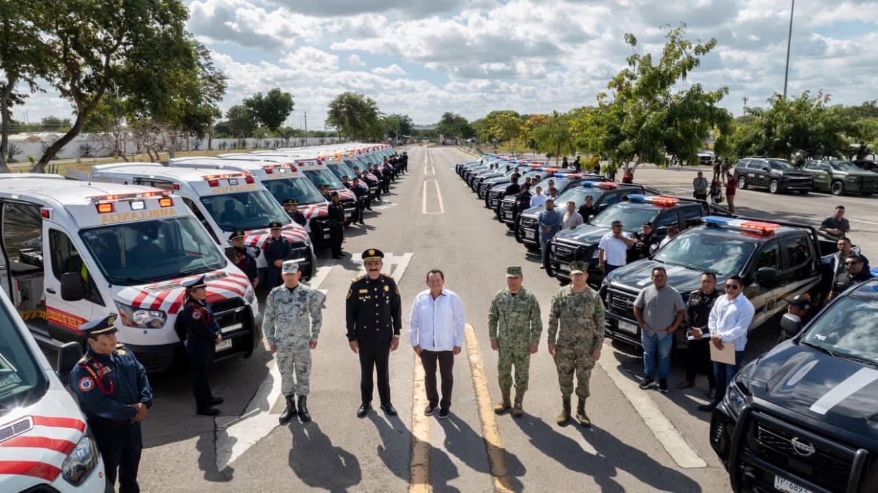 Yucatán refuerza seguridad: SSP recibe patrullas, ambulancias y equipo especializado