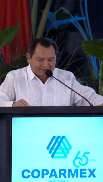 Díaz Mena respalda Reforma Electoral de Sheinbaum ante empresarios de Yucatán