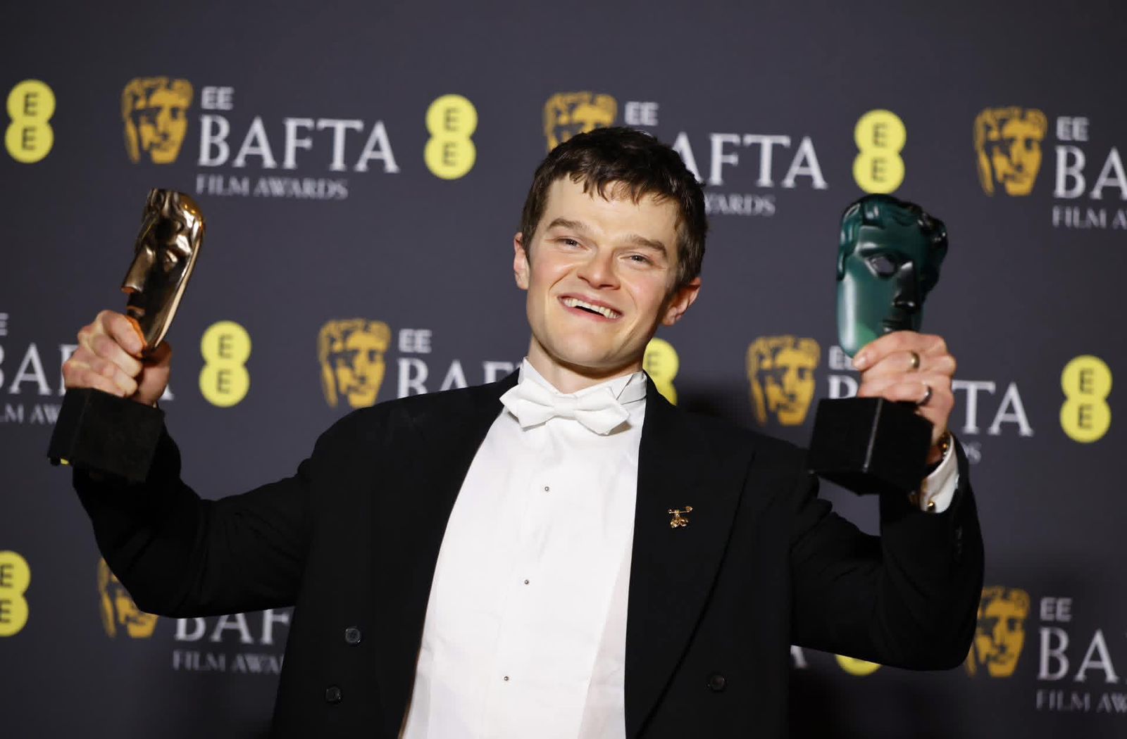 BAFTA se disculpa por incidente con activista de Tourette en gala 2026