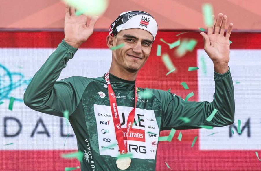 Isaac del Toro arrasa en la Etapa 1 del Tour UAE 2026