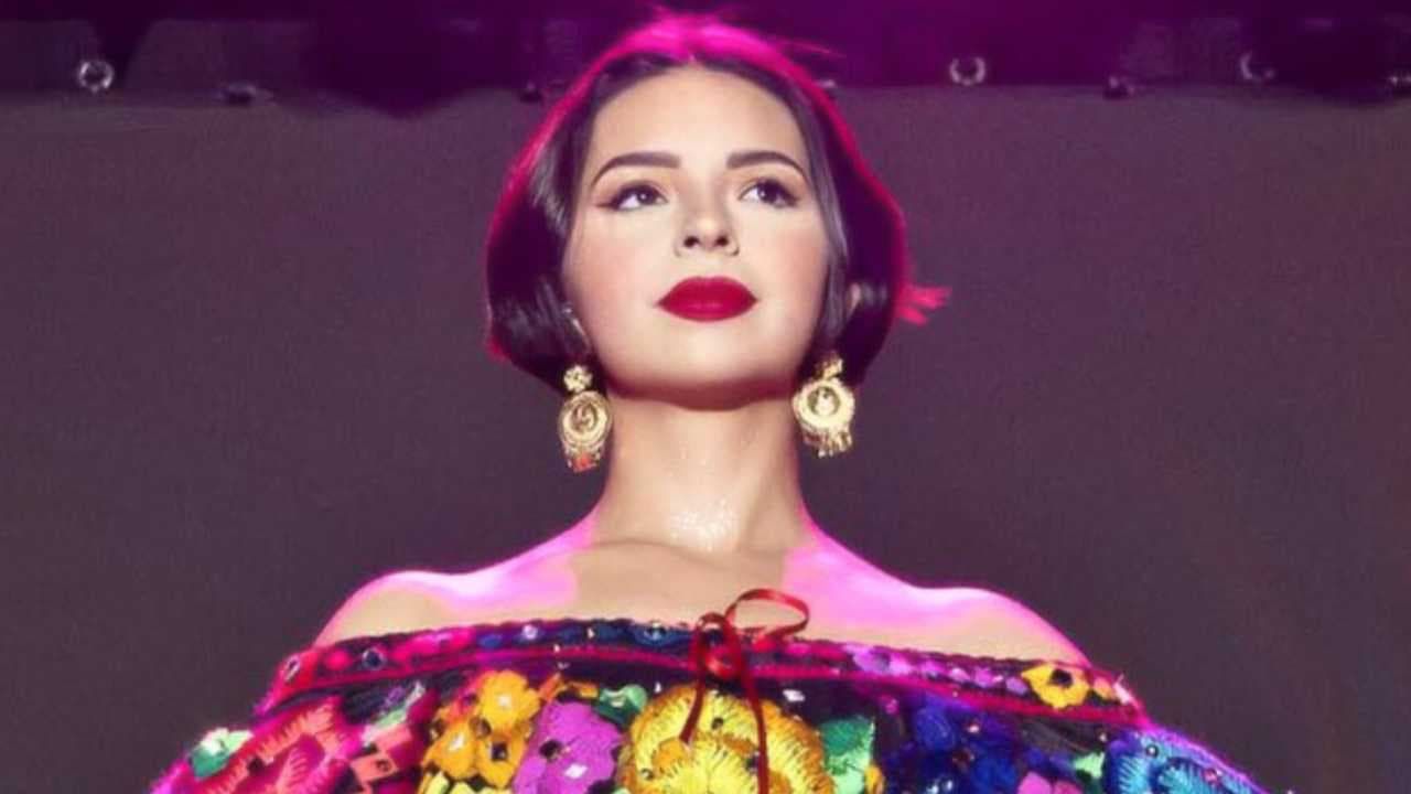 Ángela Aguilar genera debate con mensaje por el 8M sobre «congruencia» entre mujeres