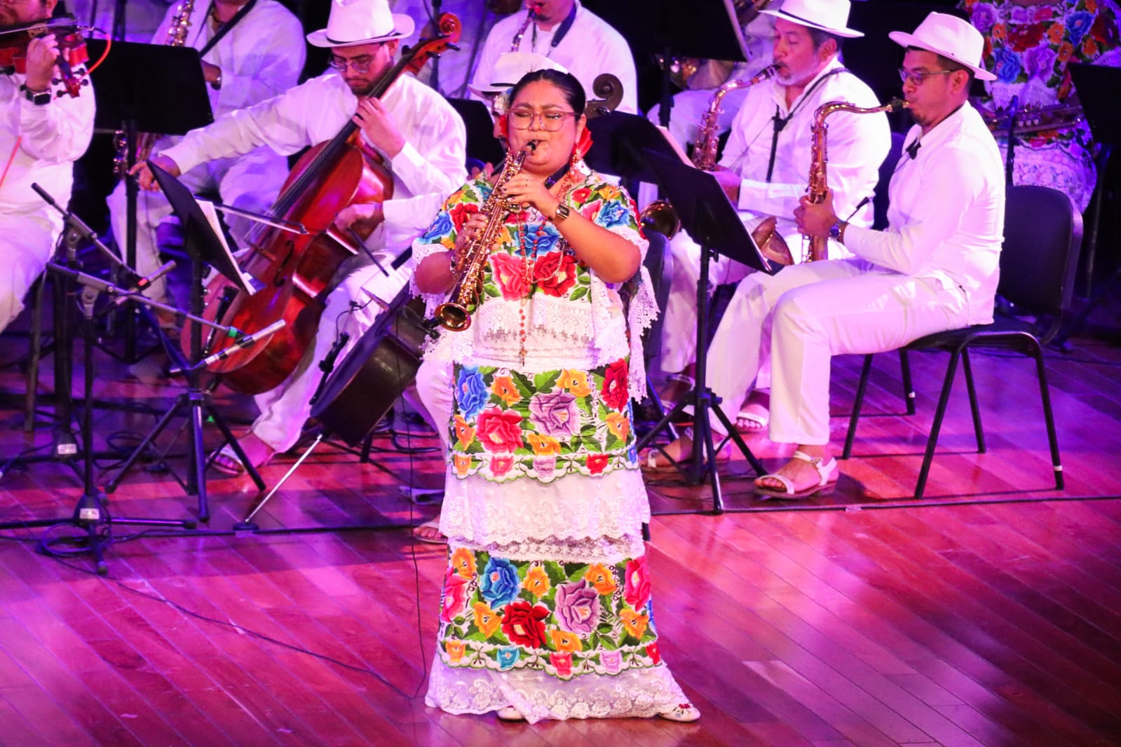 En el 8M, Sedeculta celebra a artistas yucatecas con «Ellas Cantan» en Palacio de la Música