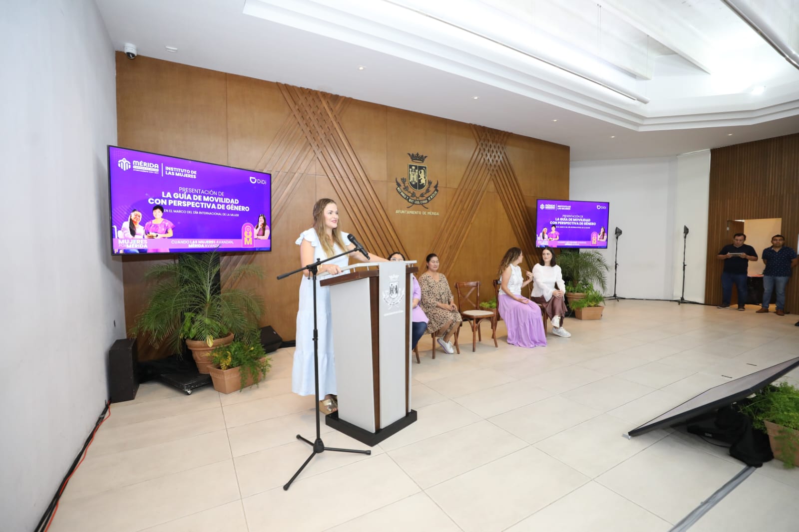 Mérida lanza primera Guía de Movilidad con Perspectiva de Género