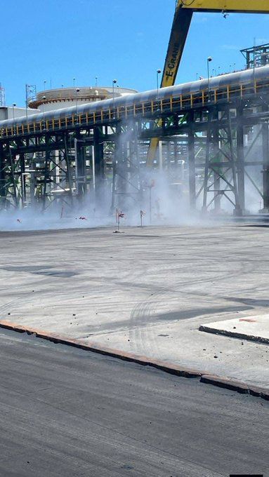 Reportan fuga de gas en la Refinería Olmeca de Dos Bocas; no hay información oficial