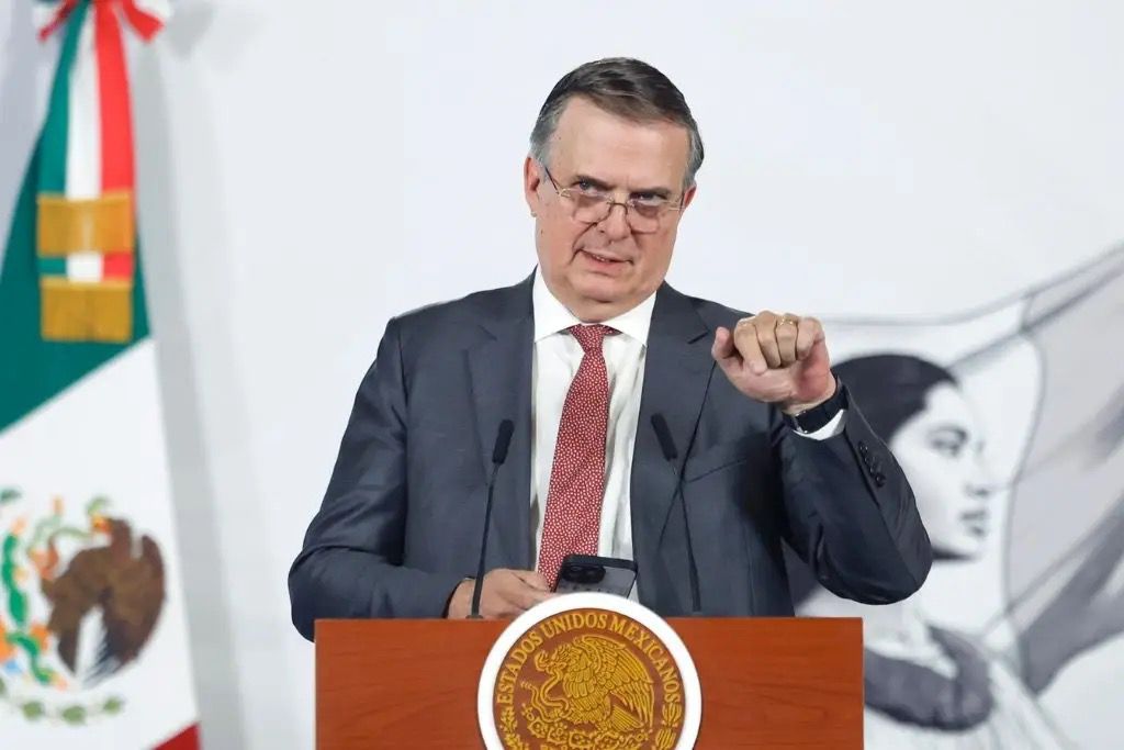 “No veo abuso”: Ebrard defiende estancia de su hijo en embajada de México en Londres
