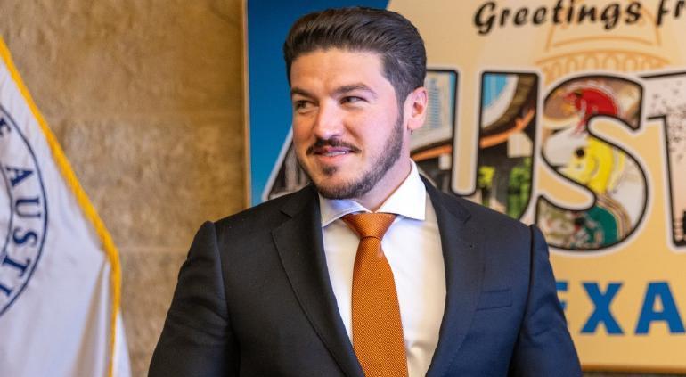 Samuel García, gobernador de Nuevo León, enfrenta una investigación abierta de la FGR