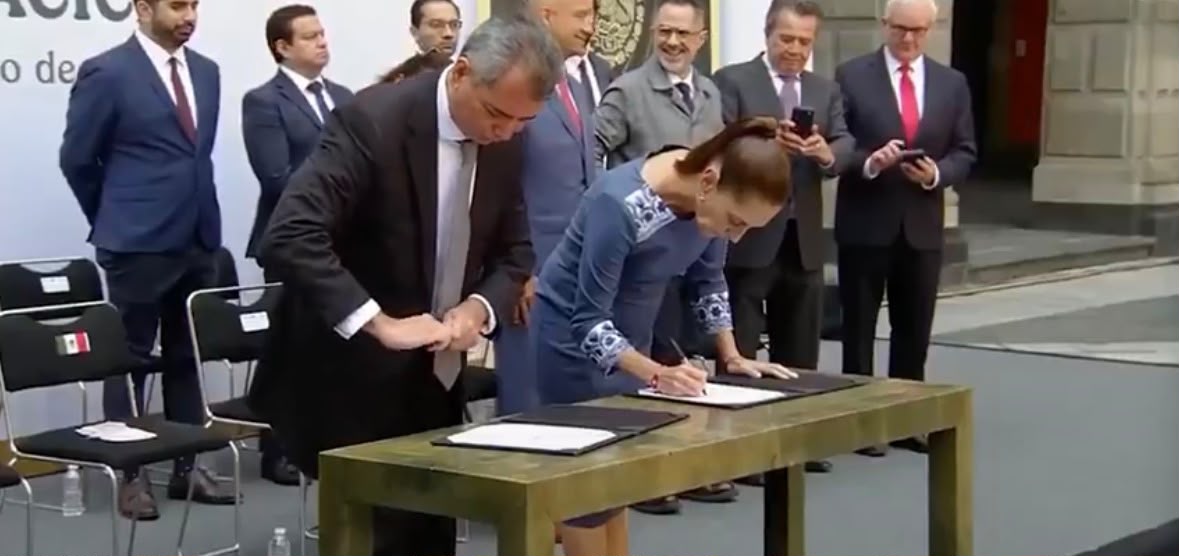 Sheinbaum firma renovación del Paquete Contra la Inflación y la Carestía