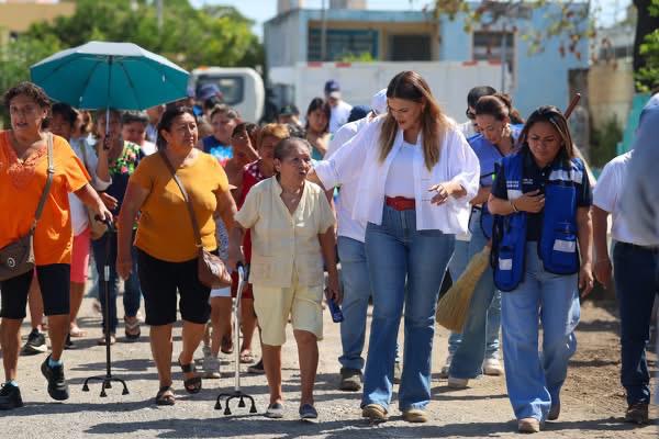 Cecilia Patrón lidera Mega Operativo en Manzana 115: beneficia a más de 2,500 vecino