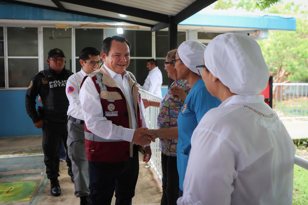 Yucatán fortalece medidas preventivas por lluvias, supervisa Gobernador refugio en Ciudad Caucel