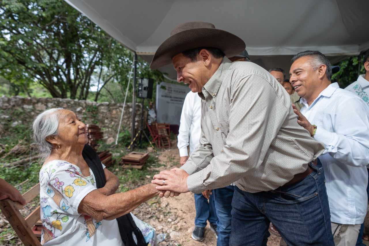 Renacimiento Maya fortalece la cadena productiva con infraestructura rural
